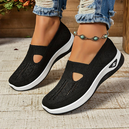 Orthopaedic slip-on shoes for women | Carry